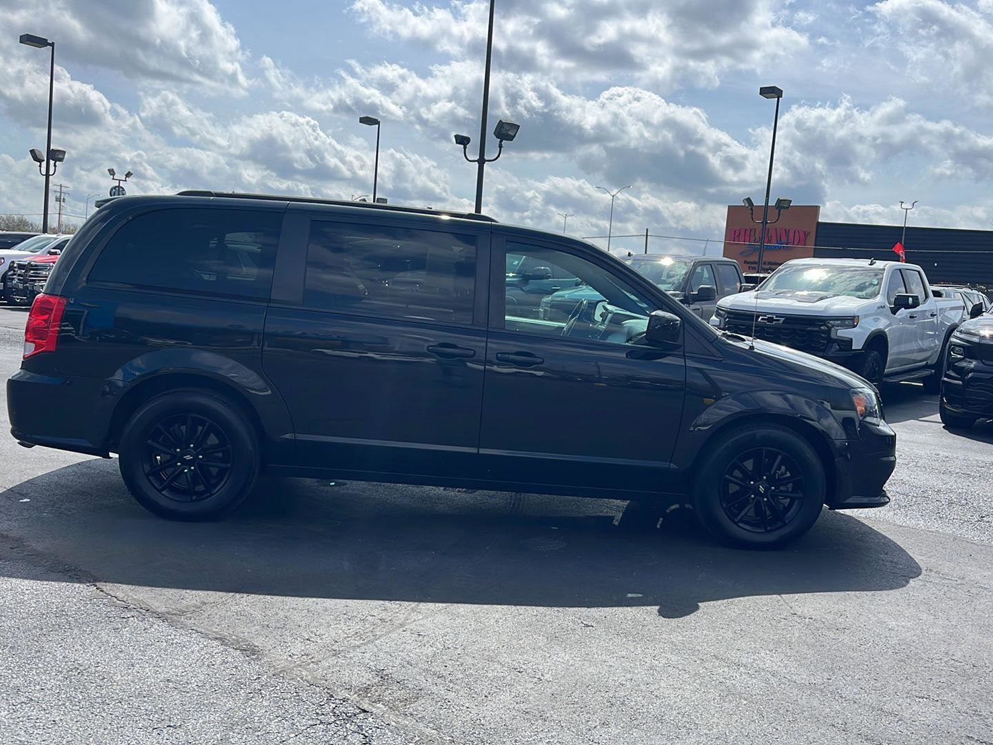 Used 2019 Dodge Grand Caravan GT image 6
