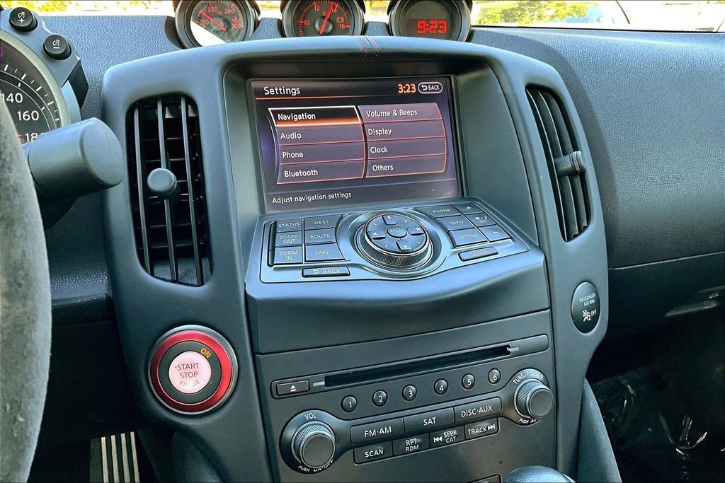 Used 2016 Nissan 370Z NISMO image 14