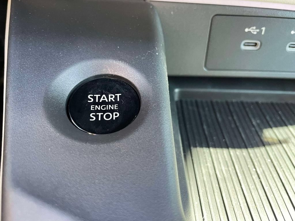 New 2026 Nissan Sentra SL w/ Floor Mat Package FWD image 29