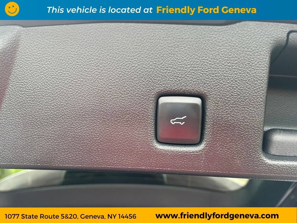 Used 2023 Ford Escape Active AWD/4WD image 11