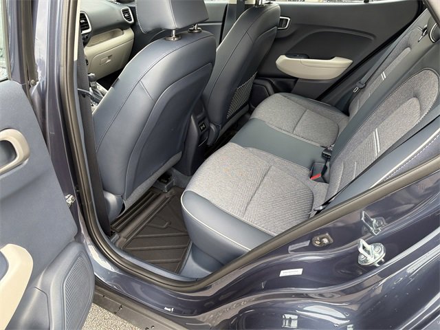Certified 2025 Hyundai Venue Limited image 20