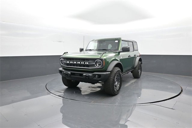 New 2025 Ford Bronco Big Bend w/ Black Diamond Package image 3