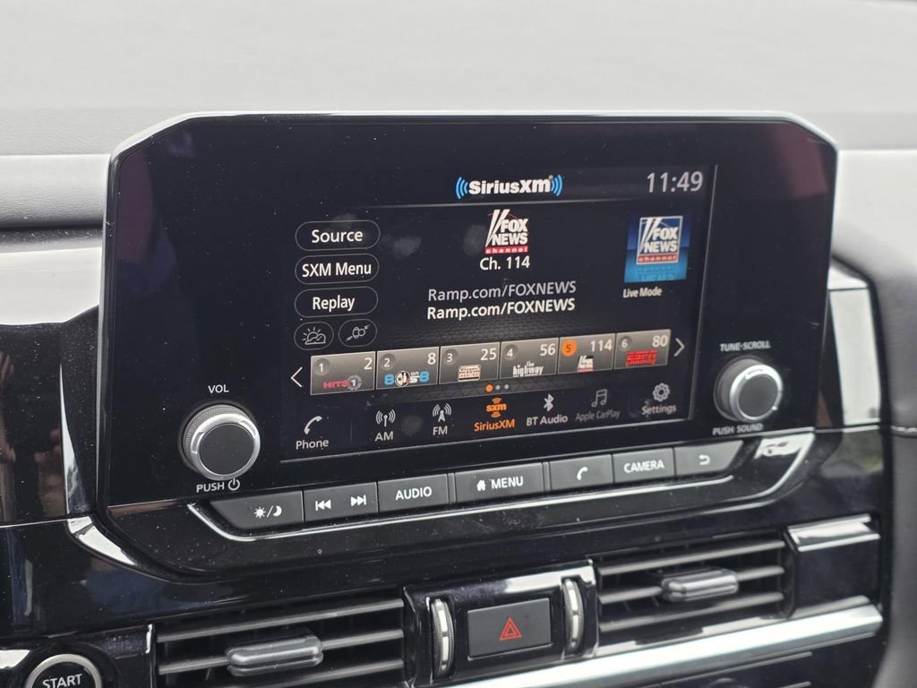 Used 2024 Nissan Pathfinder SV FWD image 18