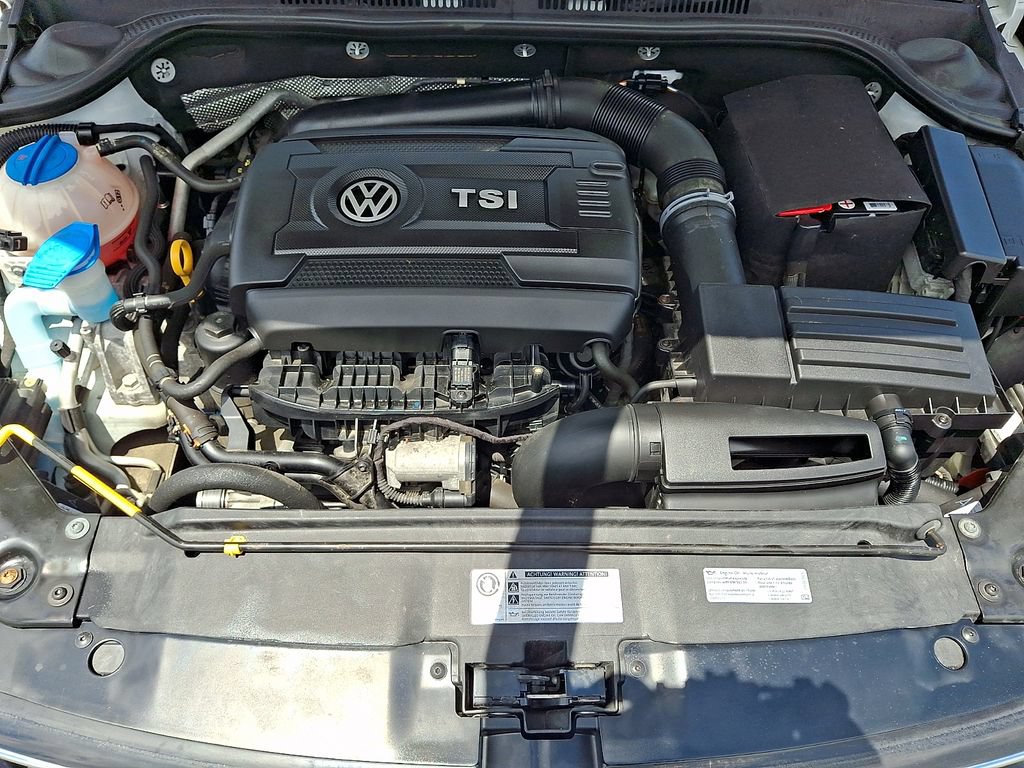 Used 2017 Volkswagen Jetta Sport FWD image 28