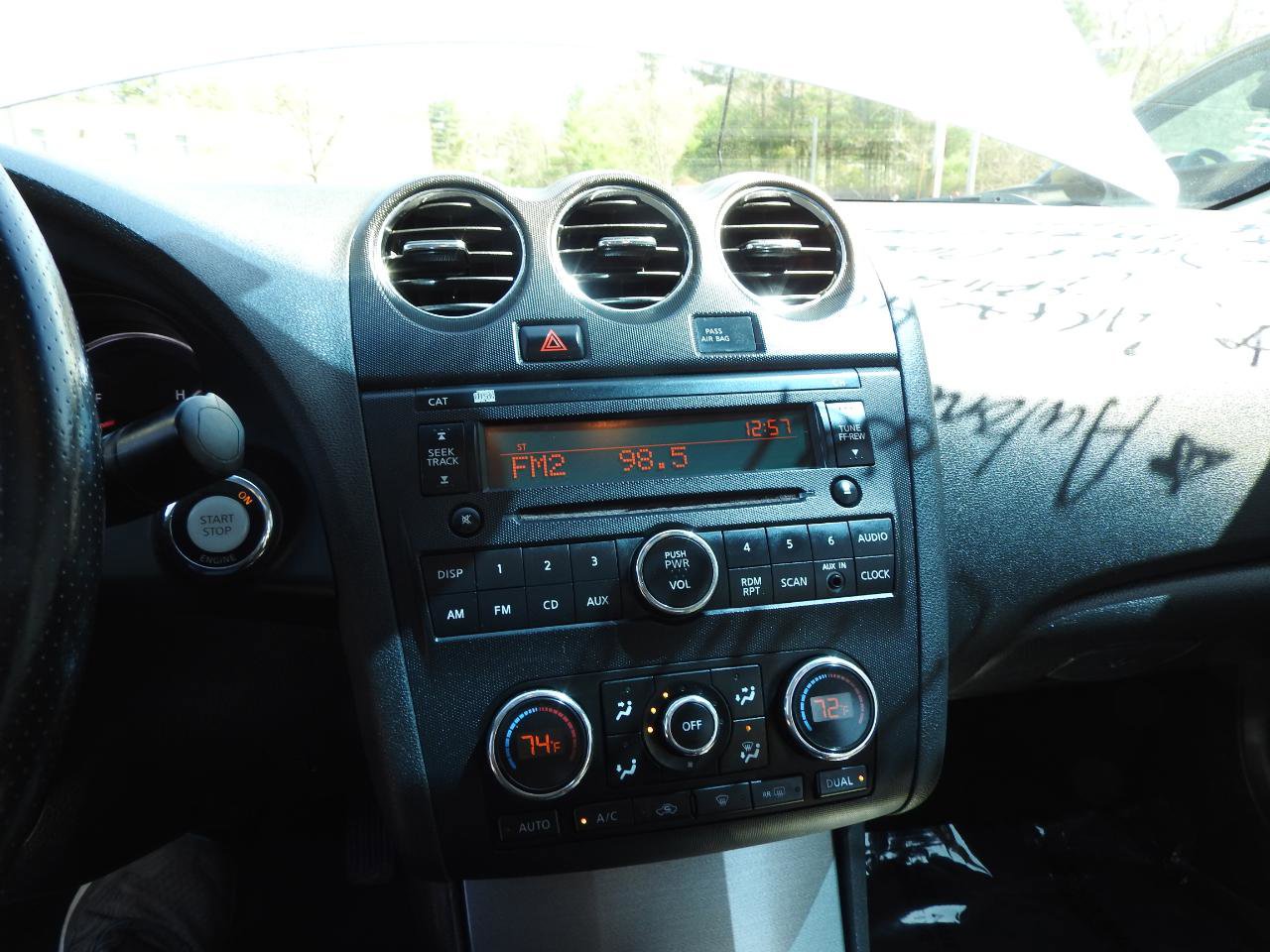 Used 2012 Nissan Altima 2.5 SL w/ 2.5SL Pkg FWD image 11