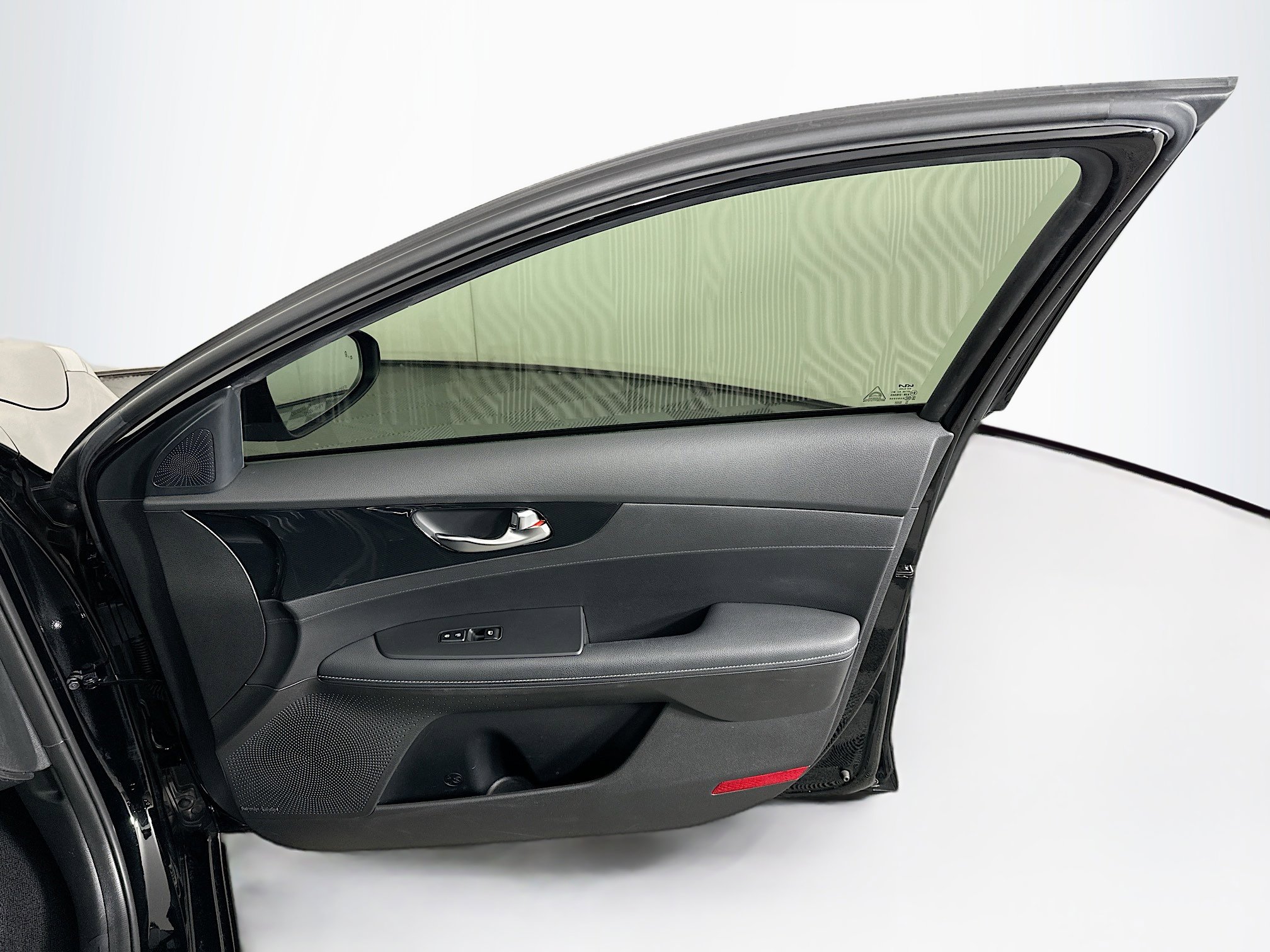 Used 2023 Kia Forte GT-Line w/ GT-Line Premium Package image 32