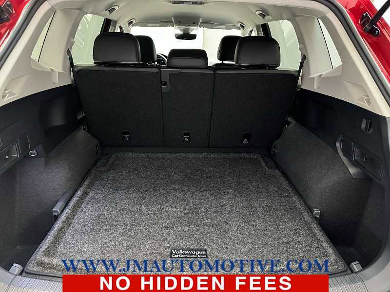 Used 2022 Volkswagen Tiguan SE image 16