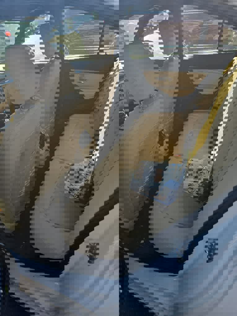 Used 2018 BMW 330e image 5