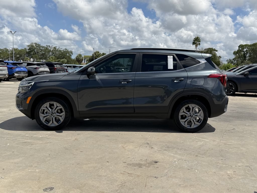 Certified 2024 Kia Seltos S FWD image 6