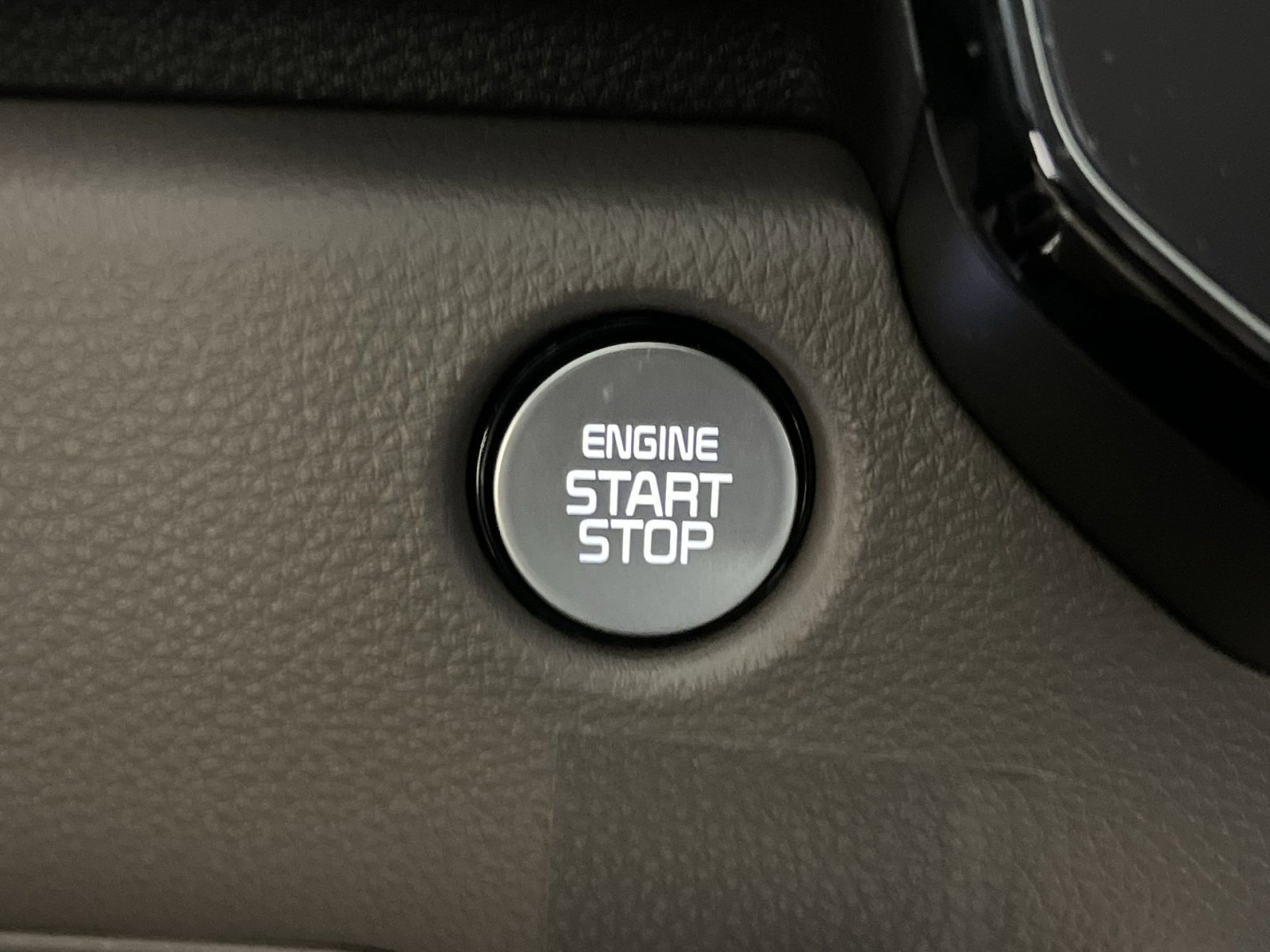 New 2026 Kia Carnival LXS image 30