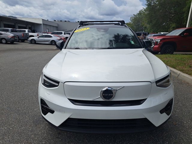 Used 2023 Volvo XC40 Recharge Ultimate w/ Protection Package Premier image 9