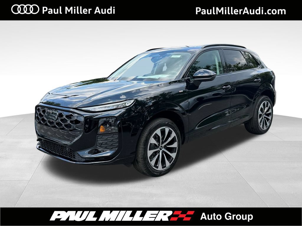 New 2026 Audi Q3 quattro 2.0T AWD/4WD image 1