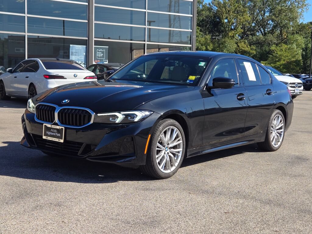 Used 2023 BMW 330i xDrive Sedan w/ Driving Assistance Package AWD/4WD image 8
