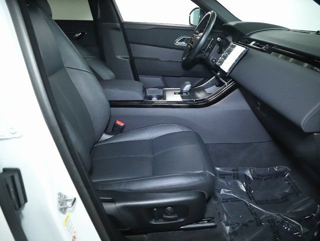 Certified 2025 Land Rover Range Rover Velar Dynamic SE AWD/4WD image 29