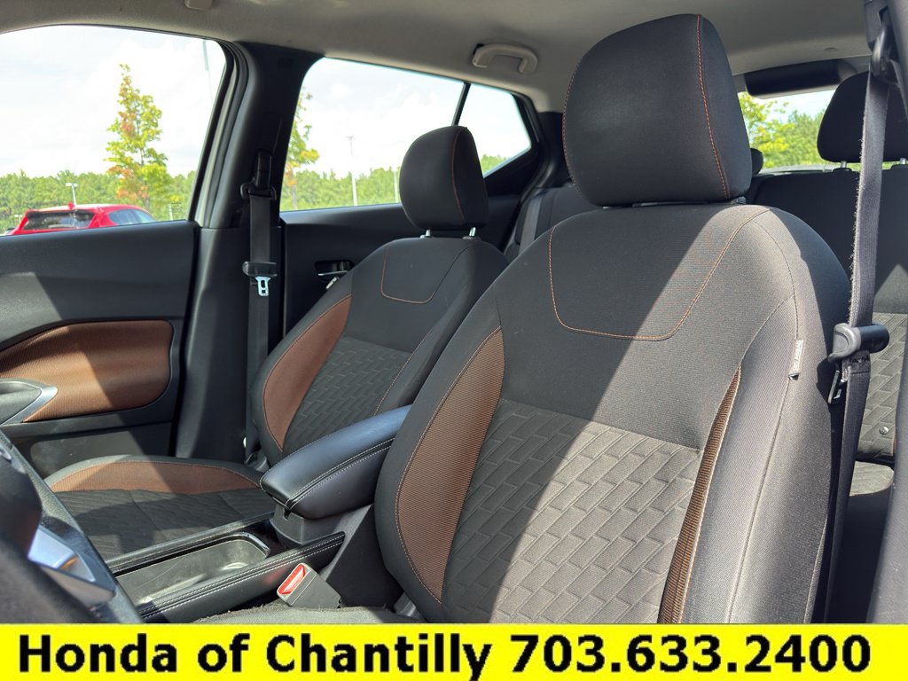 Used 2022 Nissan Kicks SR FWD image 20