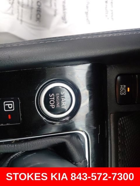 Used 2023 Nissan Kicks SV w/ Interior Electronics Package FWD image 17