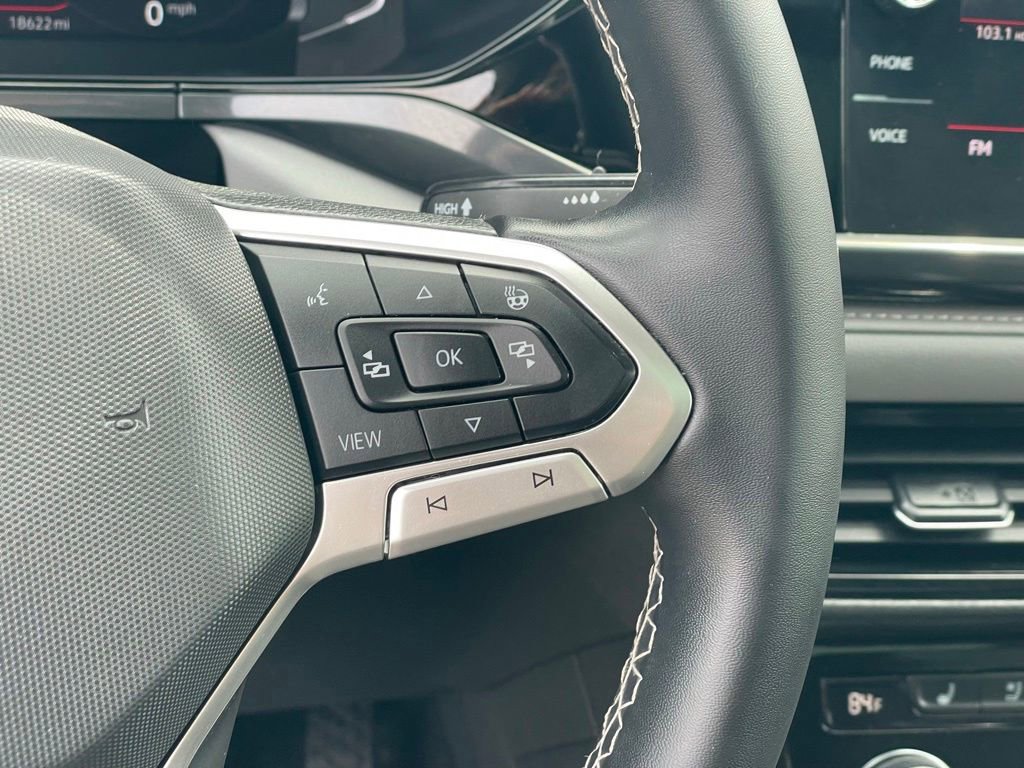 Certified 2022 Volkswagen Taos SEL AWD/4WD image 25