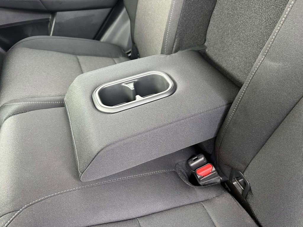 Used 2025 Honda CR-V LX image 11