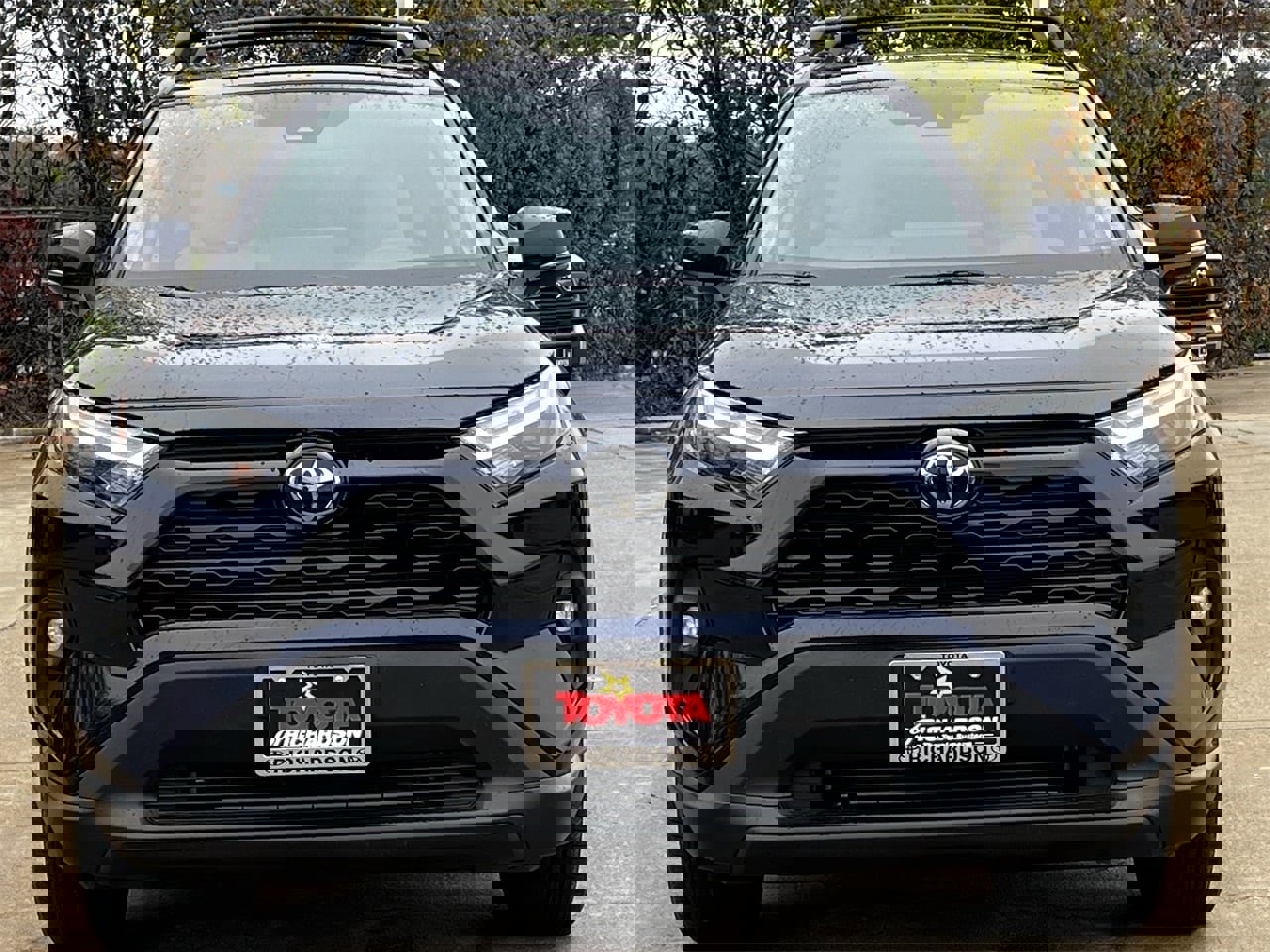 Used 2023 Toyota RAV4 XLE Premium image 7