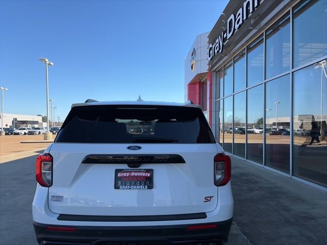 Used 2022 Ford Explorer ST w/ Equipment Group 401A image 3
