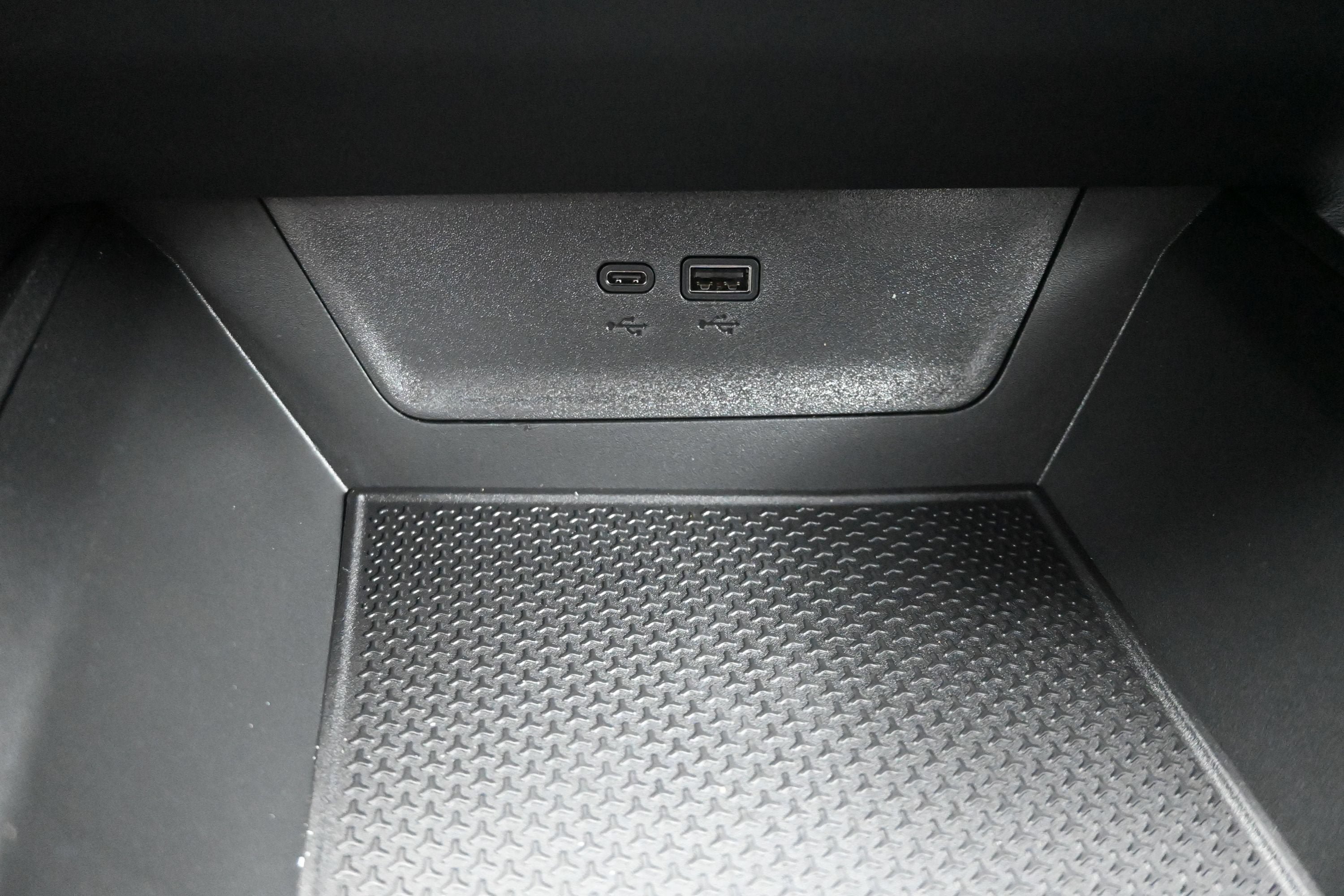 New 2027 Chevrolet Equinox LT FWD image 21