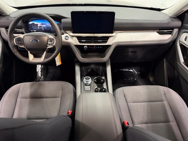 New 2026 Ford Explorer Active RWD image 26