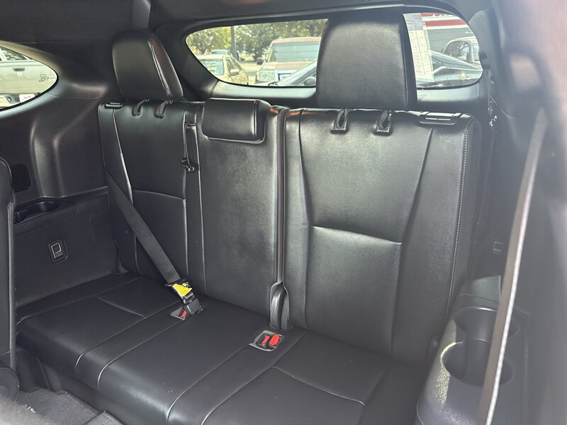 Used 2022 Toyota Highlander XSE AWD/4WD image 18