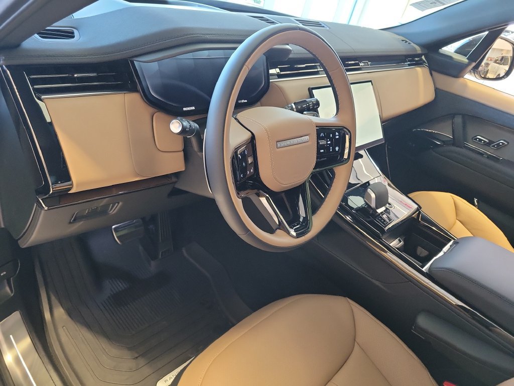 New 2026 Land Rover Range Rover Sport Dynamic SE AWD/4WD image 21