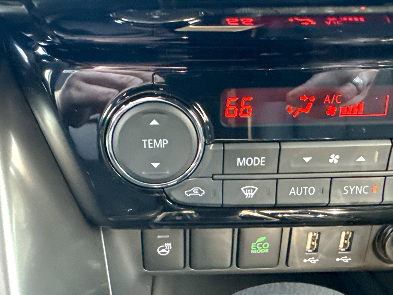New 2026 Mitsubishi Eclipse Cross Black Edition image 35