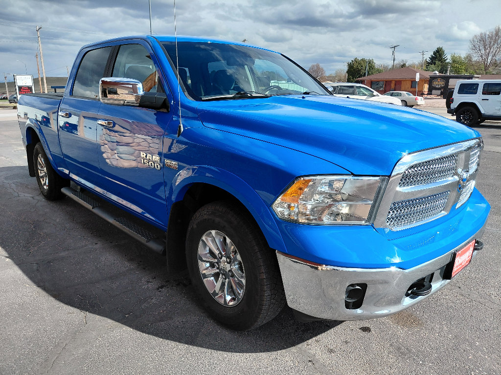 Used 2018 RAM 1500 SLT AWD/4WD image 4