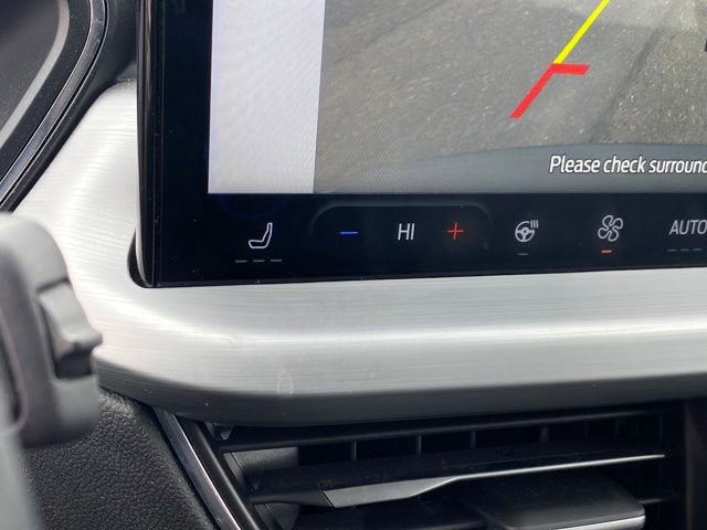 Used 2023 Ford Escape Platinum AWD/4WD image 13