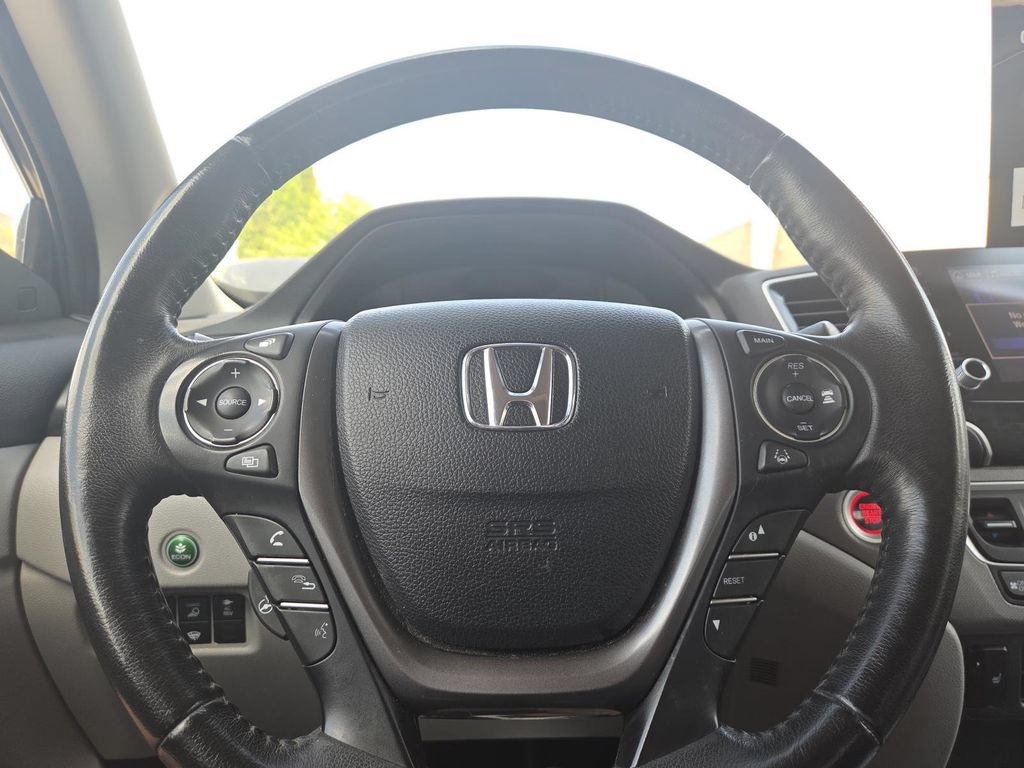 Used 2023 Honda Ridgeline RTL-E image 26
