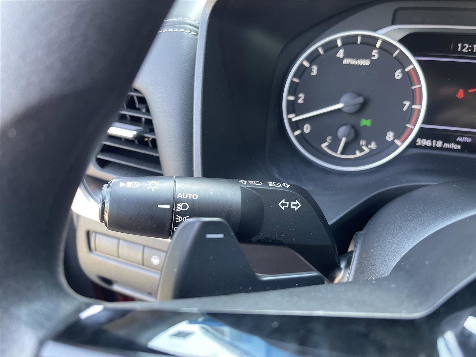 Used 2023 Nissan Rogue SV AWD/4WD image 19