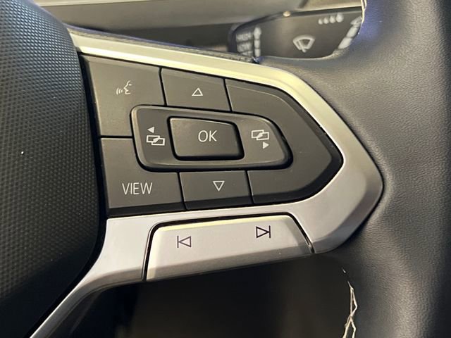 Certified 2022 Volkswagen Tiguan SE FWD image 21