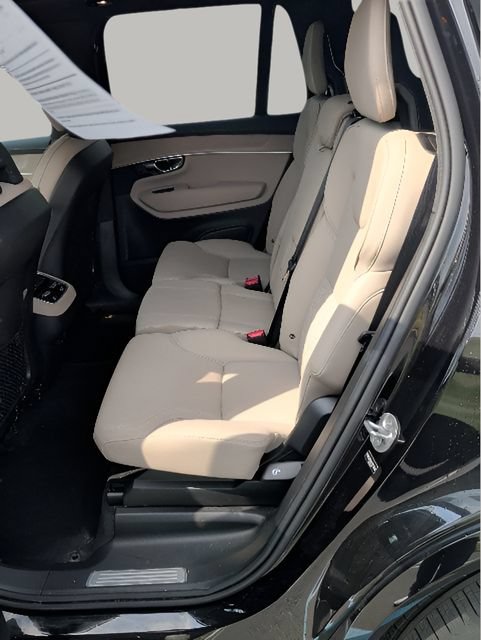 Certified 2025 Volvo XC90 B5 Plus AWD/4WD image 10