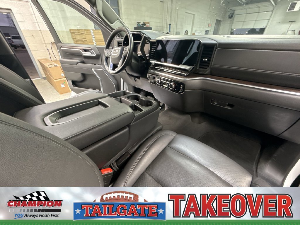 Certified 2025 GMC Sierra 1500 SLT AWD/4WD image 37