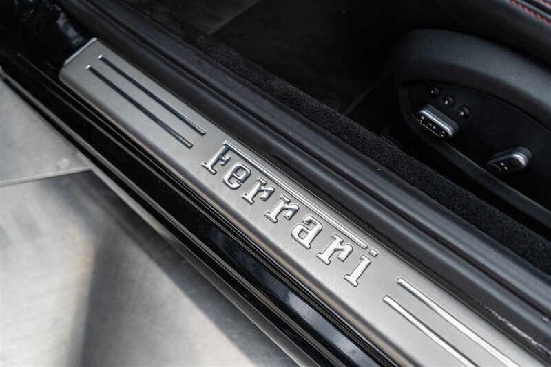 Used 2017 Ferrari California T RWD image 40