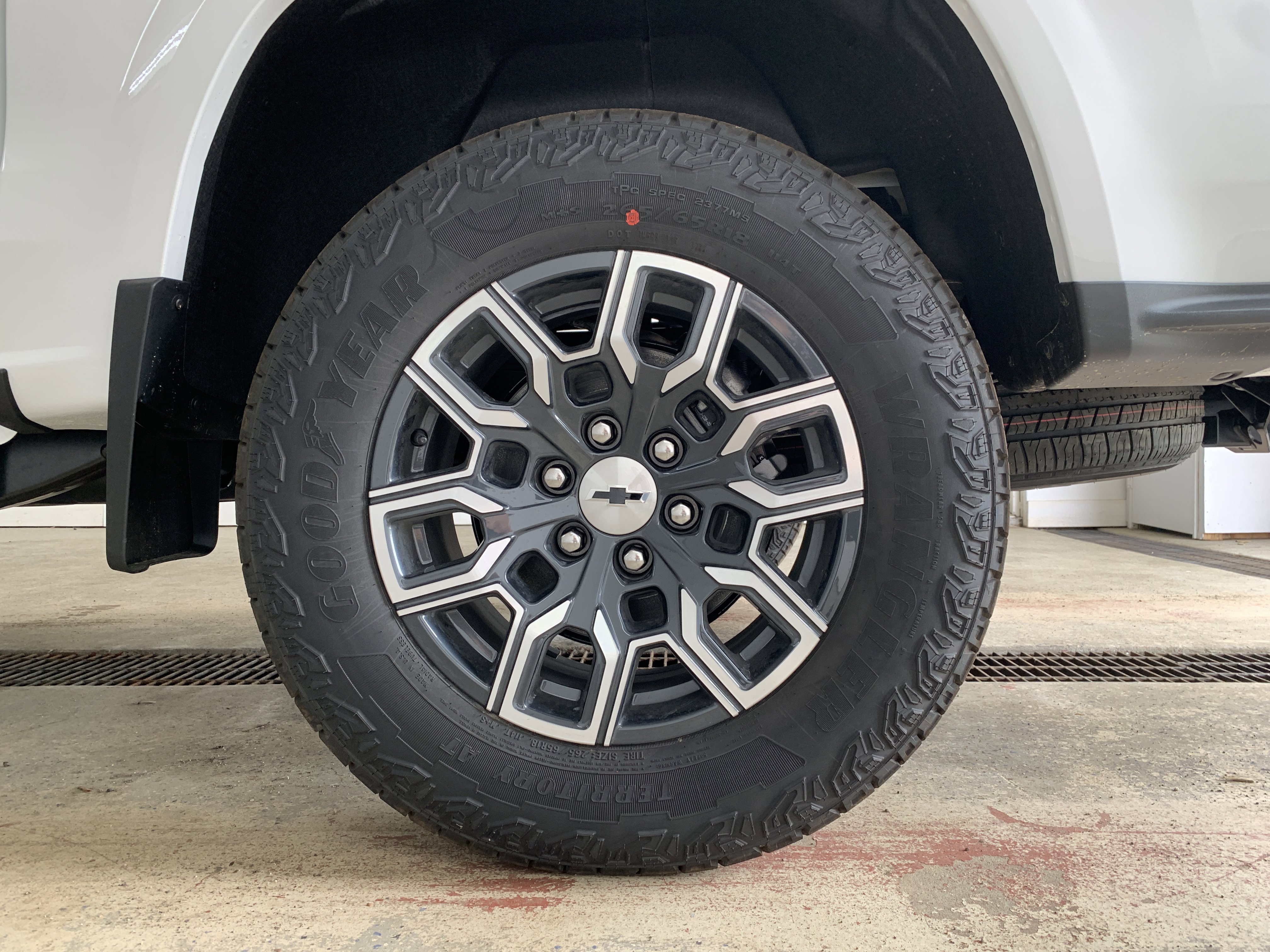 New 2025 Chevrolet Colorado Z71 w/ Technology Package image 11