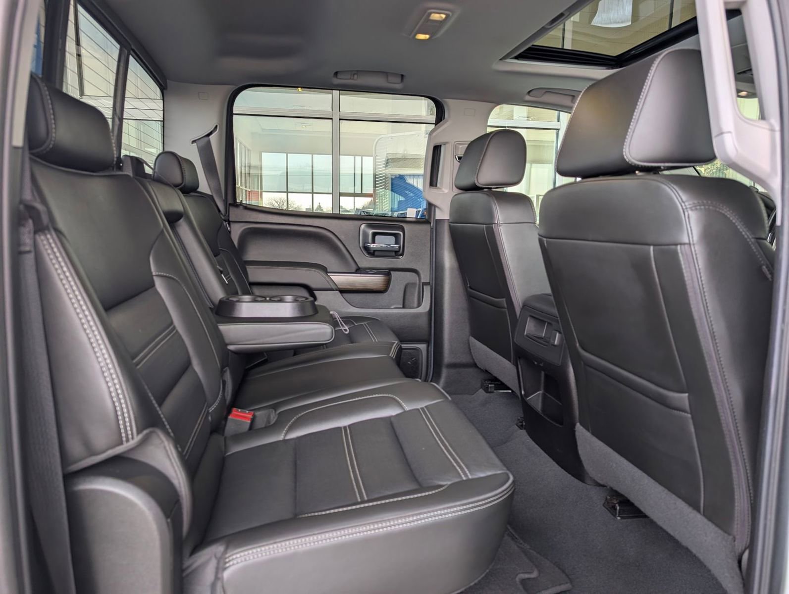 Used 2019 GMC Sierra 3500 Denali image 32