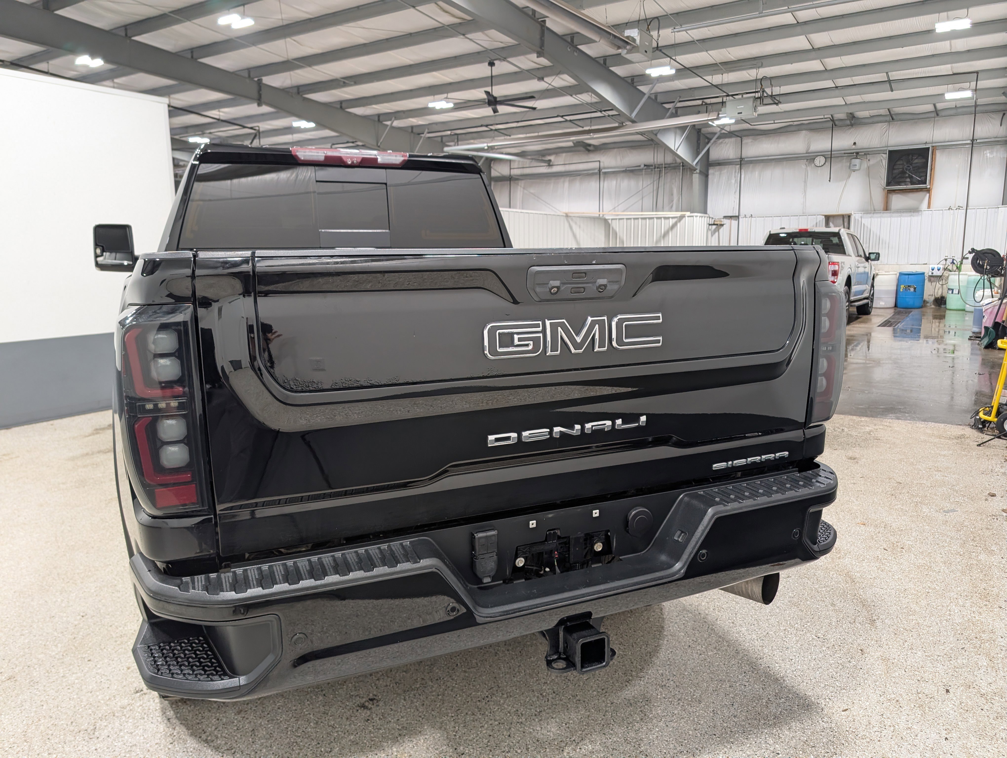 Used 2020 GMC Sierra 2500 Denali w/ Denali Ultimate Package AWD/4WD image 4