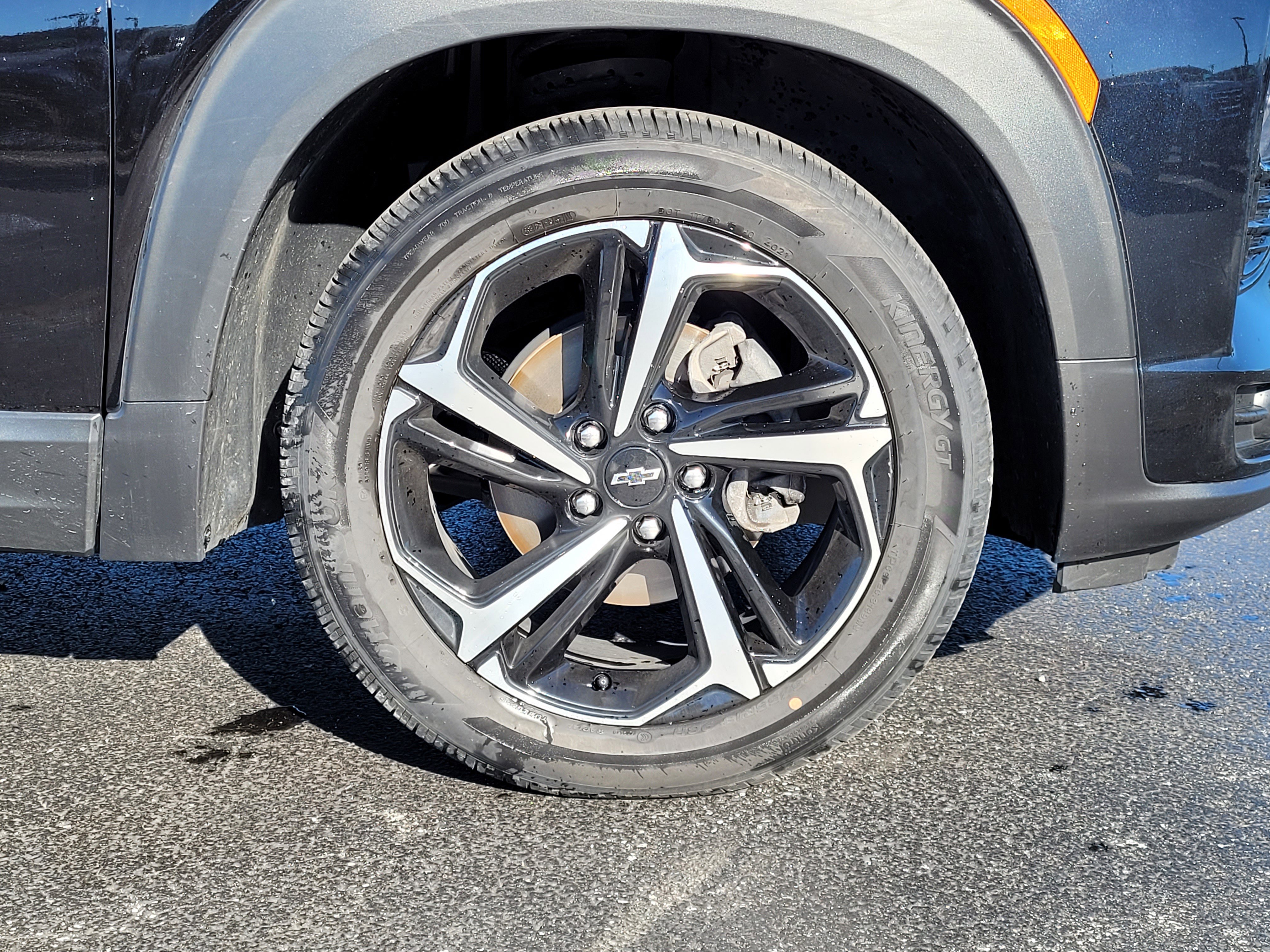 Used 2022 Chevrolet TrailBlazer RS w/ Sun and Liftgate Package FWD image 10