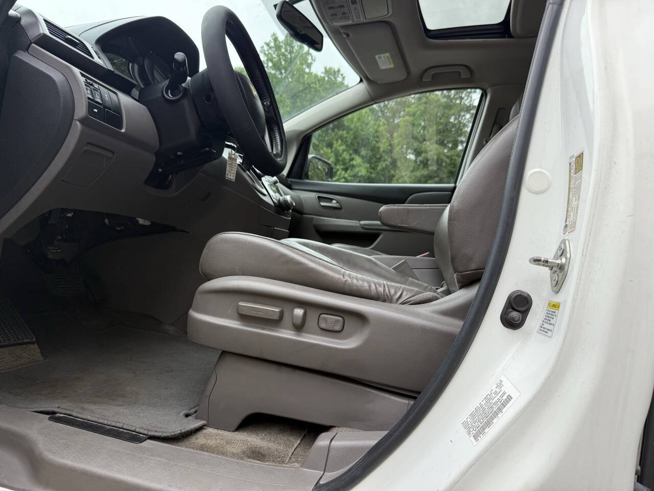 Used 2013 Honda Odyssey EX-L image 27
