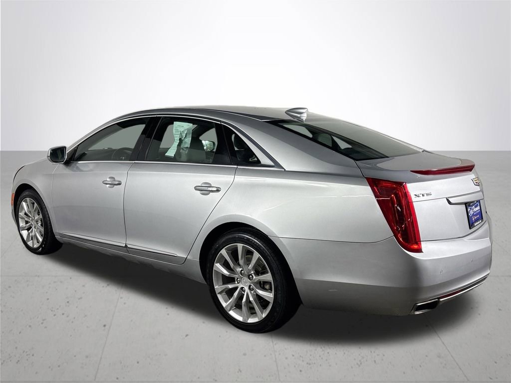 Used 2017 Cadillac XTS Luxury image 8