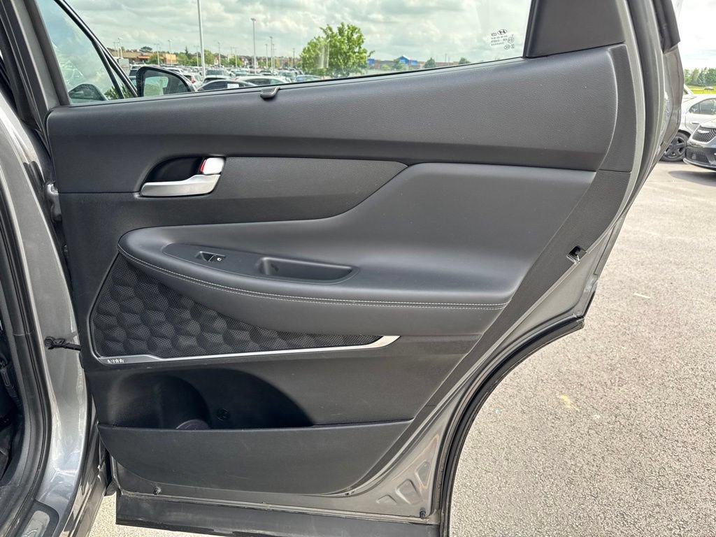 Used 2019 Hyundai Santa Fe Limited AWD/4WD image 38