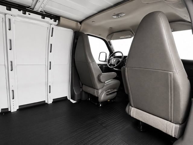 Used 2024 Chevrolet Express 2500 Extended w/ Driver Convenience Package RWD image 17