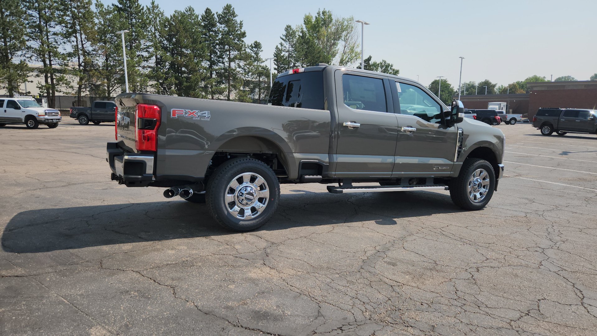 New 2026 Ford F350 Lariat w/ Chrome Package AWD/4WD image 8