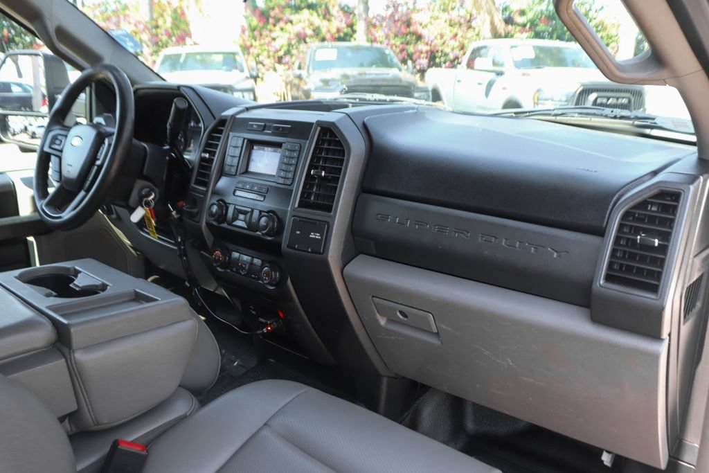 Used 2021 Ford F350 XL w/ Power Equipment Group RWD image 31