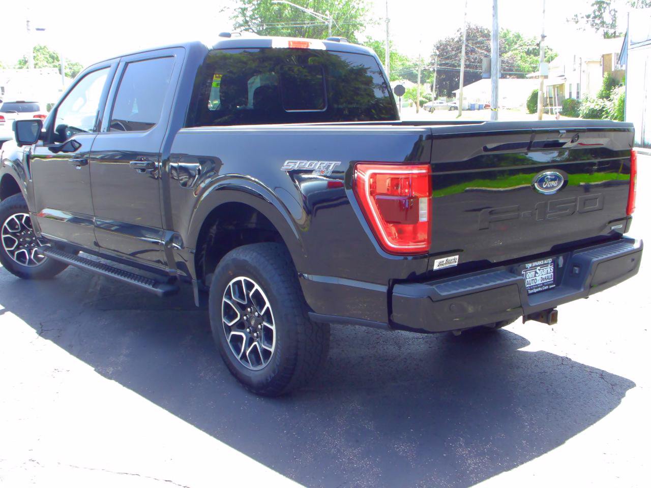 Used 2023 Ford F150 XLT w/ Equipment Group 302A High AWD/4WD image 4