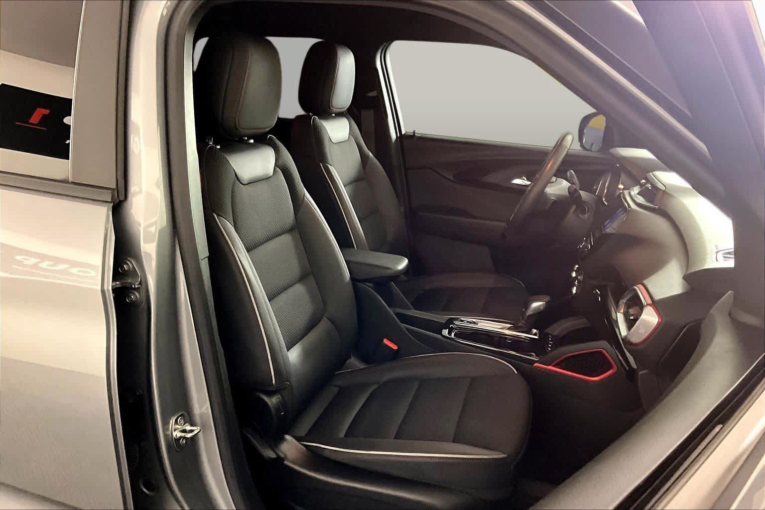 Certified 2023 Chevrolet TrailBlazer RS w/ Convenience Package FWD image 9