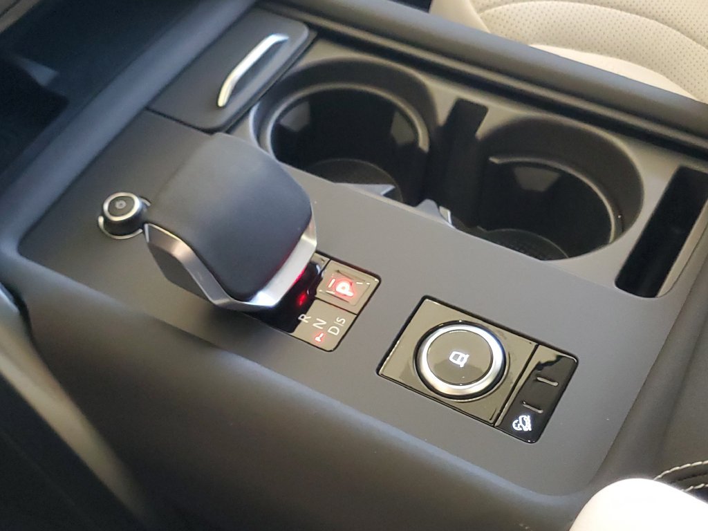 New 2026 Land Rover Discovery Dynamic SE AWD/4WD image 25